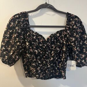 Altar'd State Black Puff-Sleeve Crop Top with Pink Floral